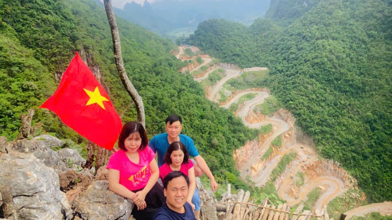 Khach San Viet Hoang - Thi Tran Bao Lac Luaran gambar